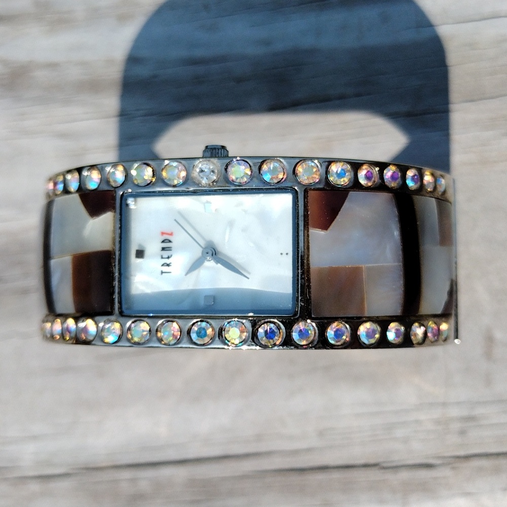 Trendz Mother of Pearl Rhinestone Cuff Watch Vintage